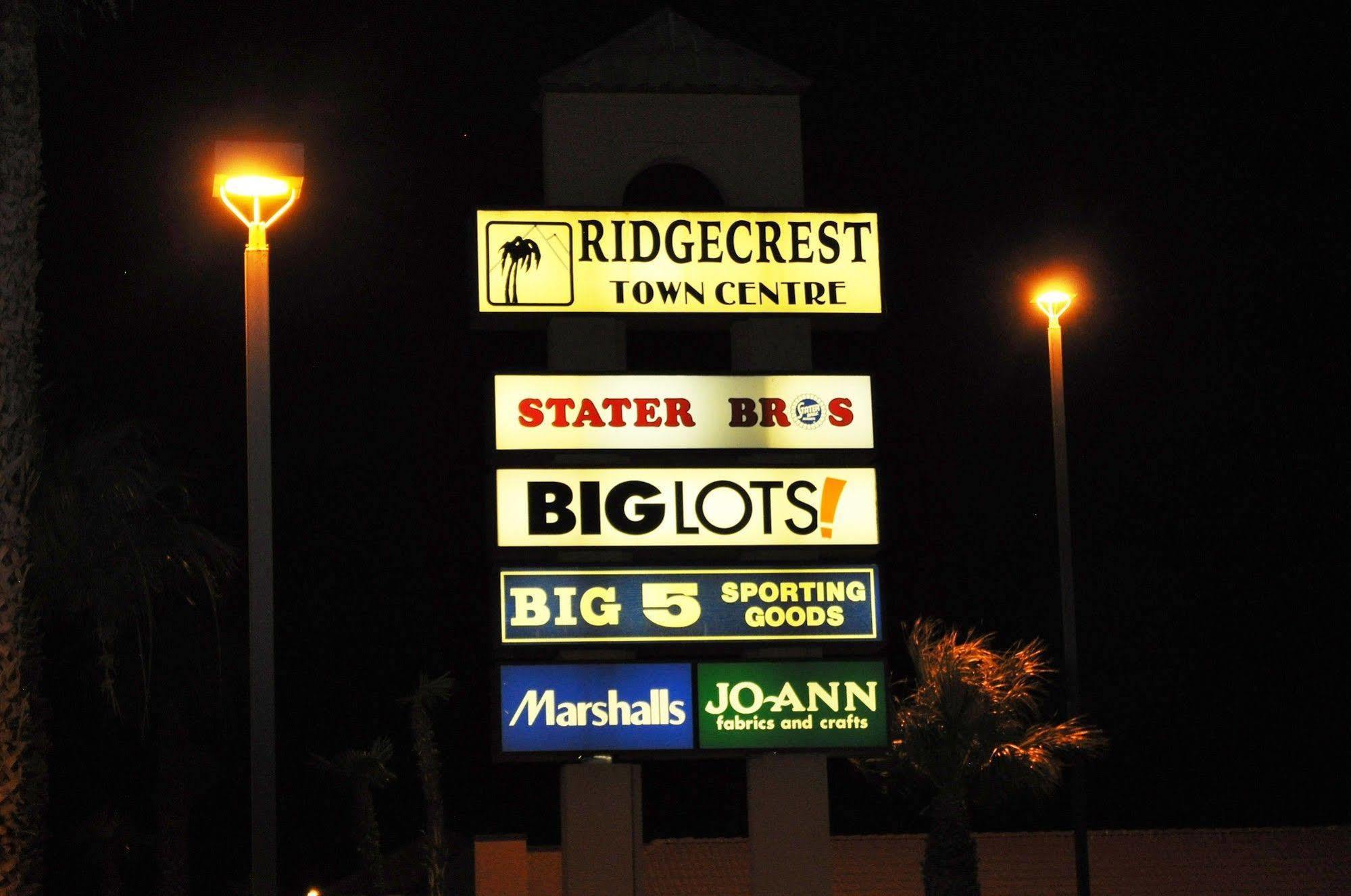 A Nights Inn Ridgecrest Ngoại thất bức ảnh